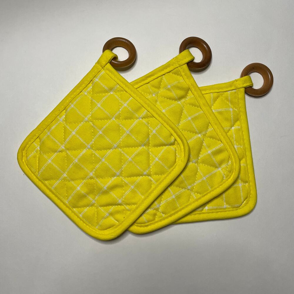 Cannon Vintage Yellow Kitchen Pot Holders/Hot Pads